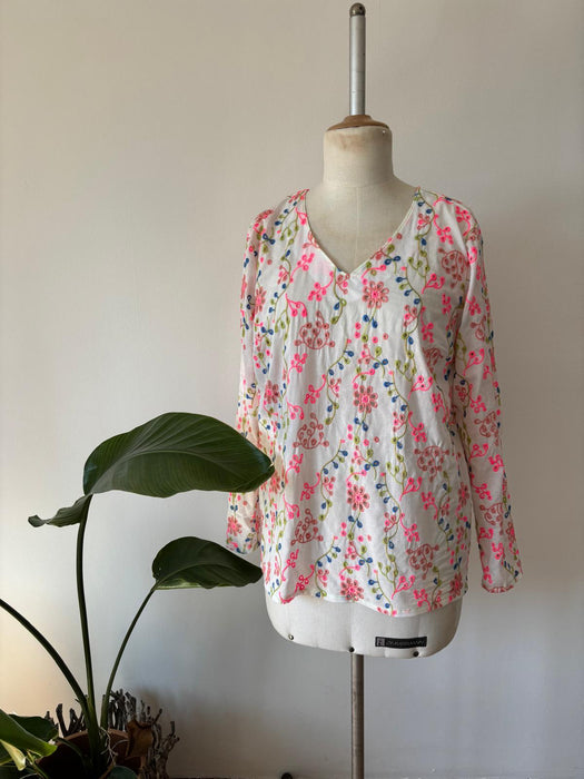 Baumwolle Popeline Stoff bestickt Blumen rosa