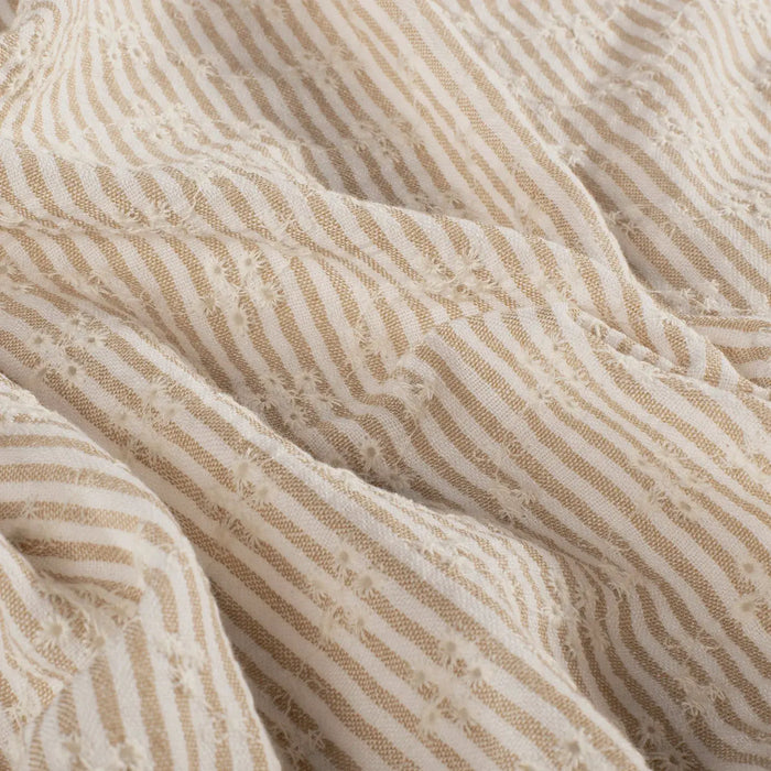 beige-streifen-blumen-stickerei-uni-stoffe-stoffpilz
