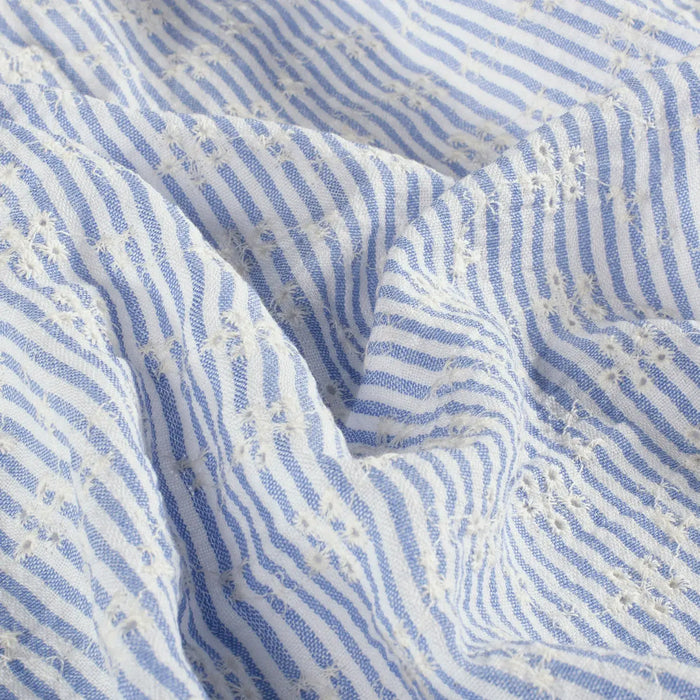 blau-streifen-blumen-stickerei-uni-stoffe-stoffpilz