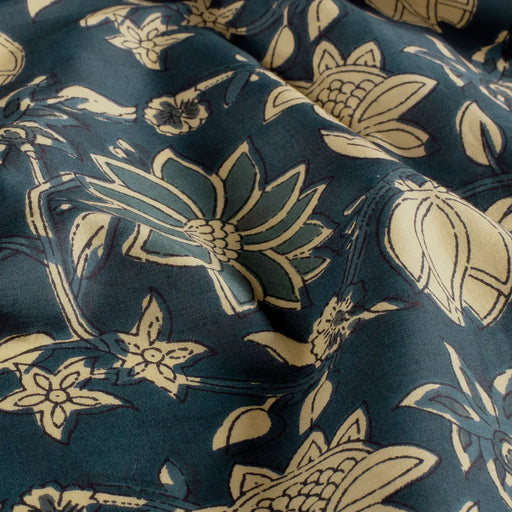 blumen-batik-indigoblau-baumwolle-voile-stoff-stoffpilz