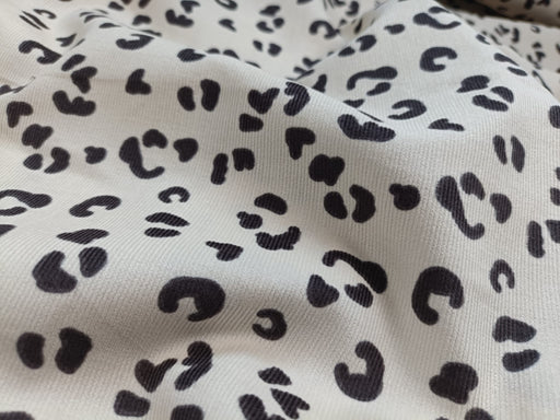 leoprad-beige-feincord-stoff-stoffpilz