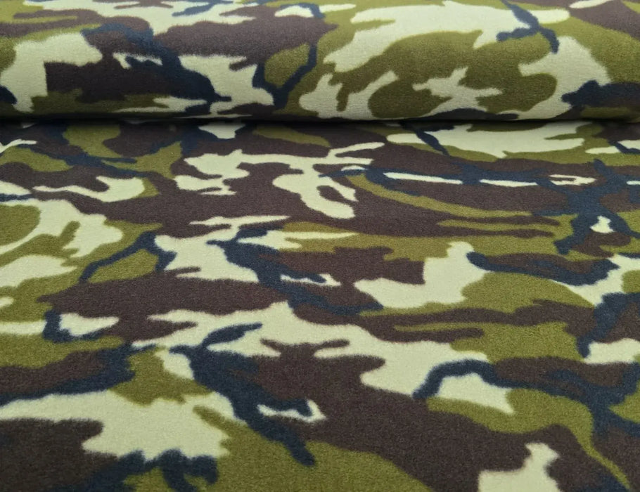 camouflage-gruen-faserpelz-fleece-stoff-stoffpilz
