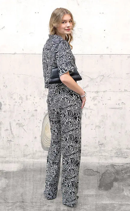 Gewebtes Viskose-Leinen Stoff bedruckt Zebras Schwarz