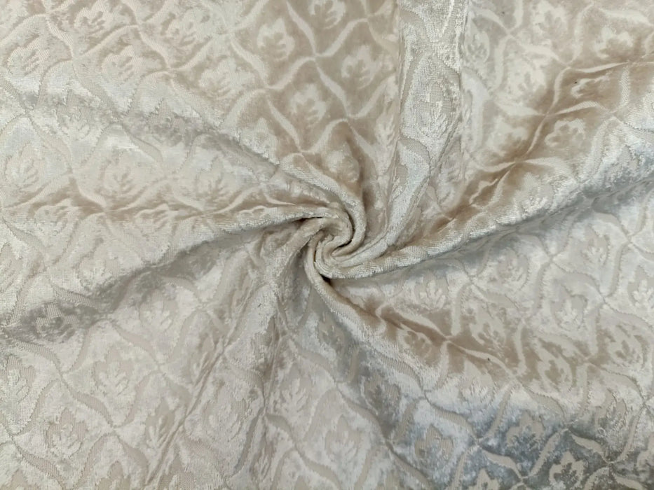 creme-barock-jacquard-samt-stoff-stoffpilz