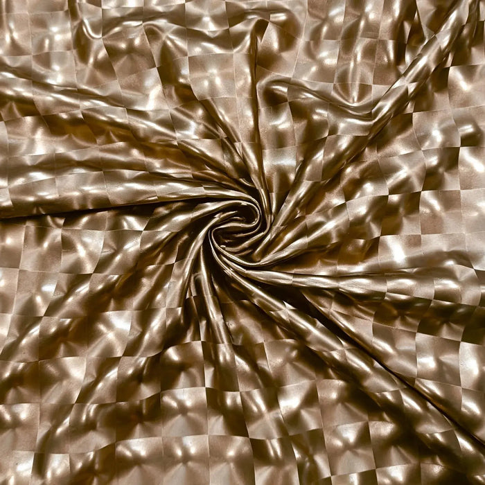 lack-mit-noppen-gold-stoff-schoeftland-stoffpilz