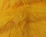 dunkelgelb-fellimitat-langhaar-stoff-stoffpilz