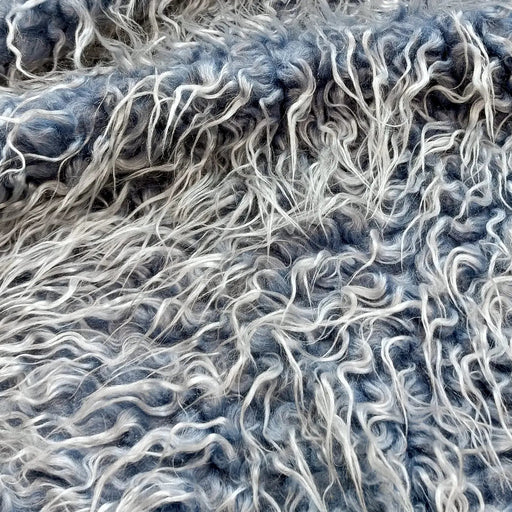 uni-hellblau-zottel-langhaar-fellimitat-stoff-stoffpilz