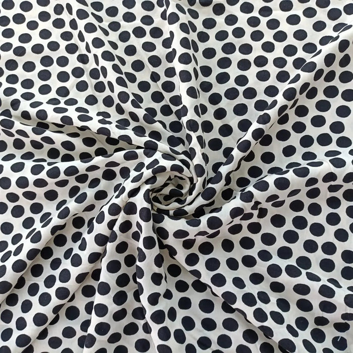 punkte-beige-popeline-viskose-stoff-stoffpilz