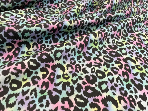 mehrfarbiger-panther-digital-druck-softshell-stoff-stoffpilz