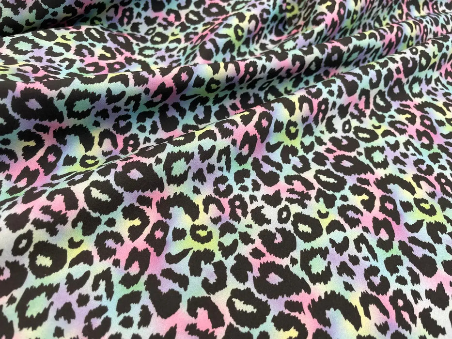 mehrfarbiger-panther-digital-druck-softshell-stoff-stoffpilz