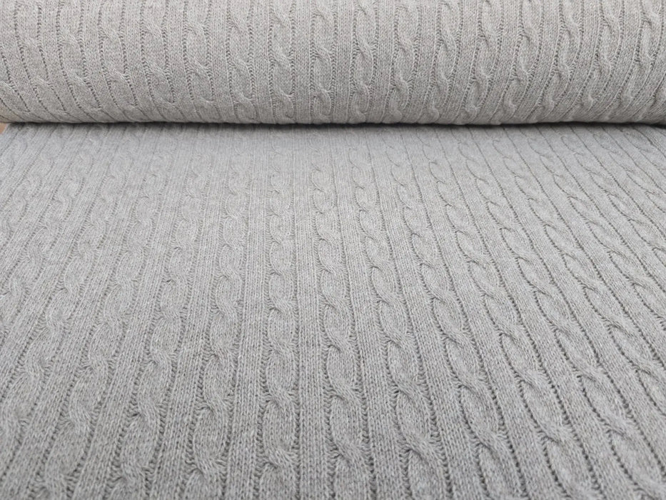 beiger-strick-wolle-stoff-stoffpilz