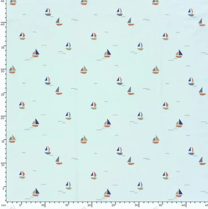 hellblau-badeanzug-badelycra-swimmwear-segelboote-stoff-stoffpilz