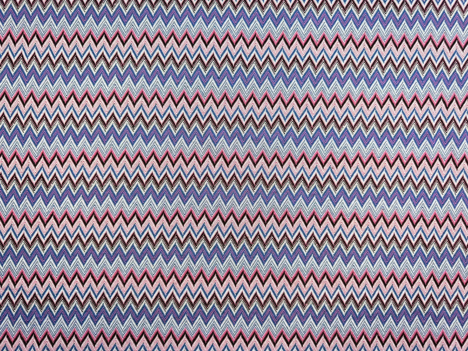 hilco-stoff-abstrakt-zickzack-muster-violett-rosa-blau-schwarz-stoffpilz-viscose-weiss