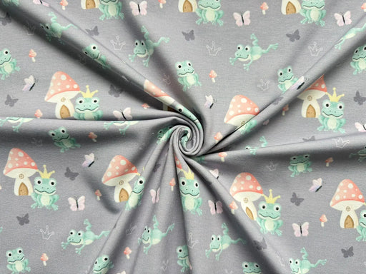 stoffgeschaeft-stoffpilz-stoffe-hilco-baumwolle-jersey-froesche-schmetterling-pilz-pilze-stoff-stoffladen-frosch-krone-koenig-baumwolljersey