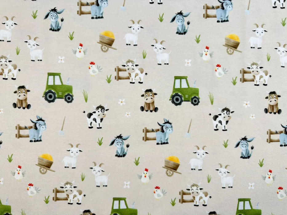 stoffgeschaeft-stoffpilz-stoffe-hilco-baumwolle-jersey-kuehe-ziege-beige-stoffladen-stoff-traktor-esel-blume-huhn-huehnchen-bauernhof-farm