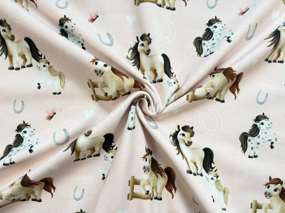 pferde-pferd-pony-rosa-hufe-hufen-haag-schmetterling-hilco-stoff-stoffpilz