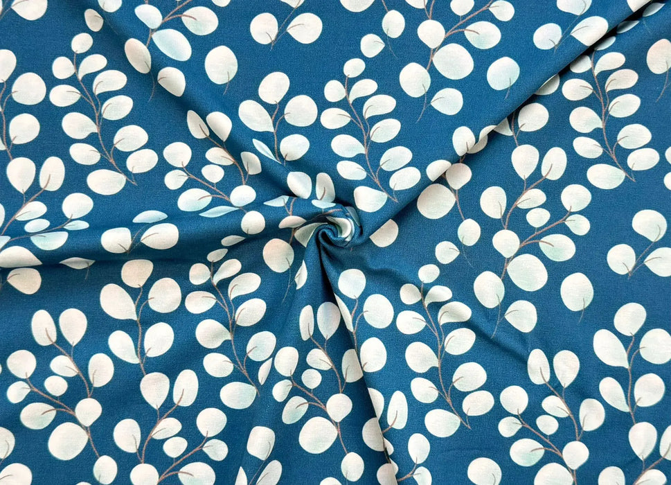 eukalyptus-blaetter-pflanze-blau-gruen-ast-stoff-stoffpilz